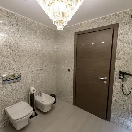 Elexus Aparthotel *