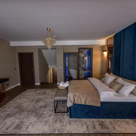Elexus Aparthotel