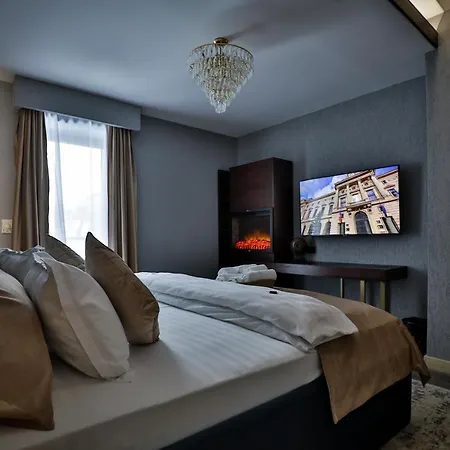 Elexus Aparthotel *