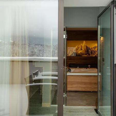 Elexus Aparthotel